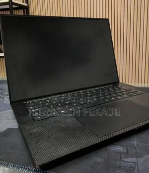 New Laptop Dell Precision 5550 16GB Intel Core i7 SSD 512GB
