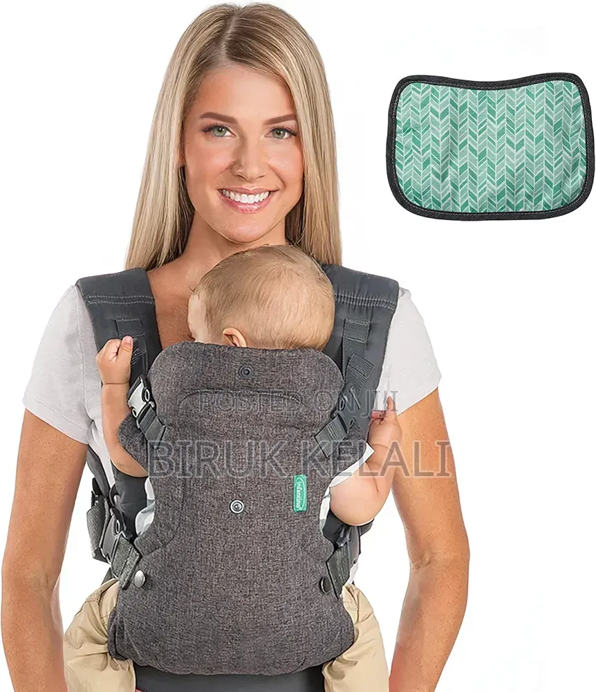 Infantino Cuddle Up Ergonomic Hoodie Carrier, Featuring a Gray Color