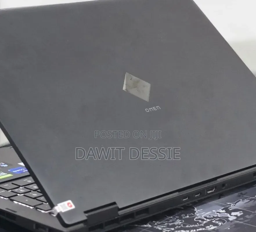 New Laptop HP Omen 16 16GB Intel Core i9 SSD 512GB