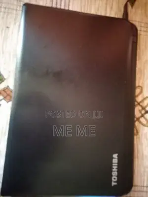 Laptop Toshiba Satellite C50 8GB Intel Core i3 HDD 750GB