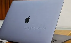 New Laptop Apple MacBook Pro 2018 32GB Intel Core i9 SSD 2T