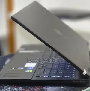New Laptop HP Omen 16 16GB Intel Core i9 SSD 512GB