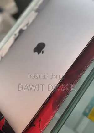 New Laptop Apple MacBook Air 2020 M1 8GB Apple M1 SSD 256GB