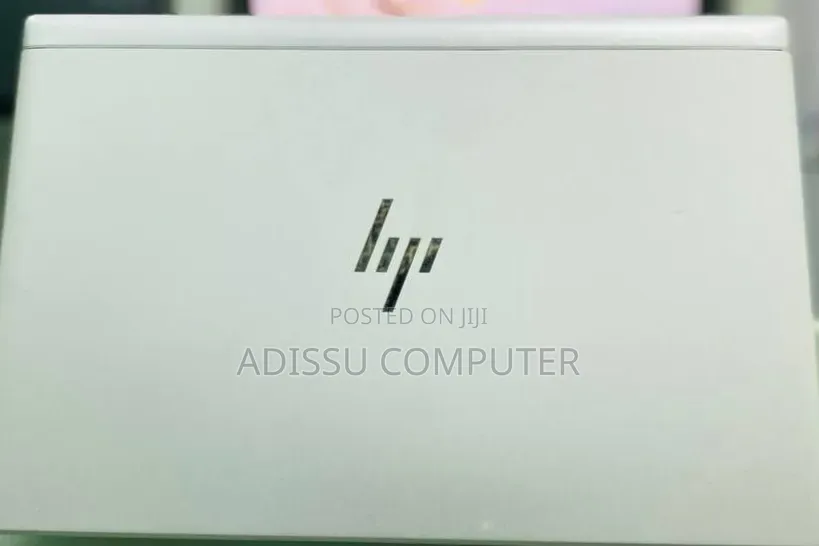 New Laptop HP EliteBook 830 G8 16GB Intel Core i5 SSD 512GB