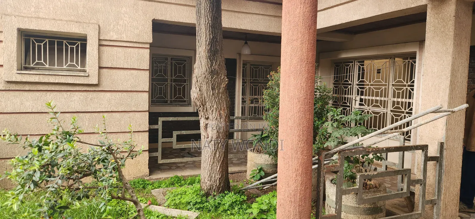 6bdrm House in Villa, Yeka for rent