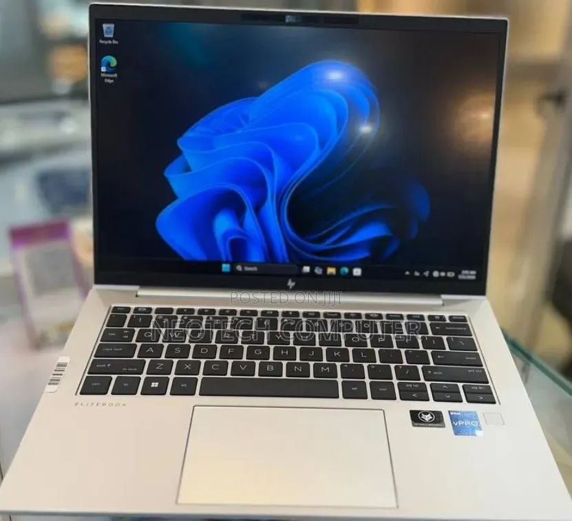 New Laptop HP EliteBook 840 G9 16GB Intel Core i5 SSD 512GB