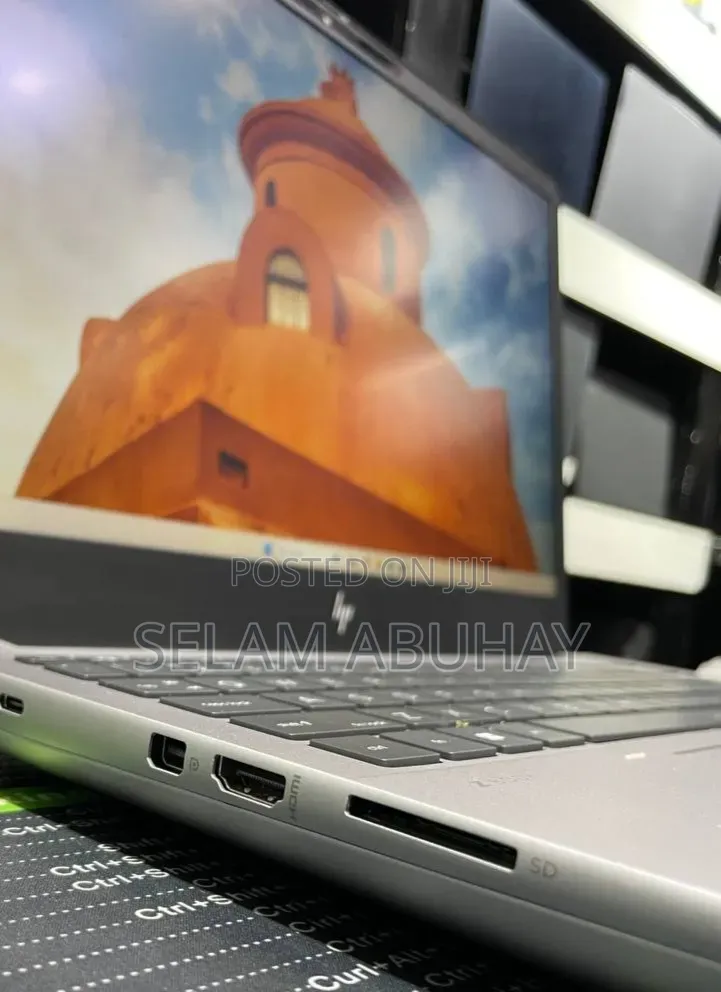 New Laptop HP ZBook Studio 32GB Intel Core i9 SSD 512GB