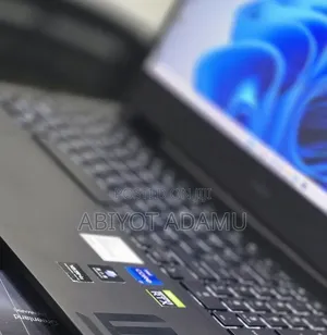 New Laptop HP Omen 16 6GB Intel Core i7 SSD 512GB