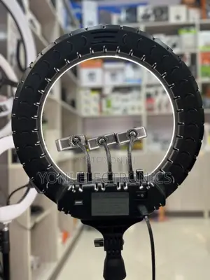 RL-14" LED Soft Ring Light With Phone Holders Remote
