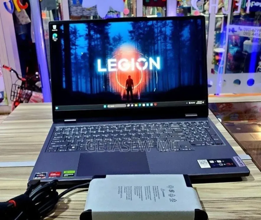 New Laptop Lenovo Legion 5 16GB AMD Ryzen 7 SSD 1T