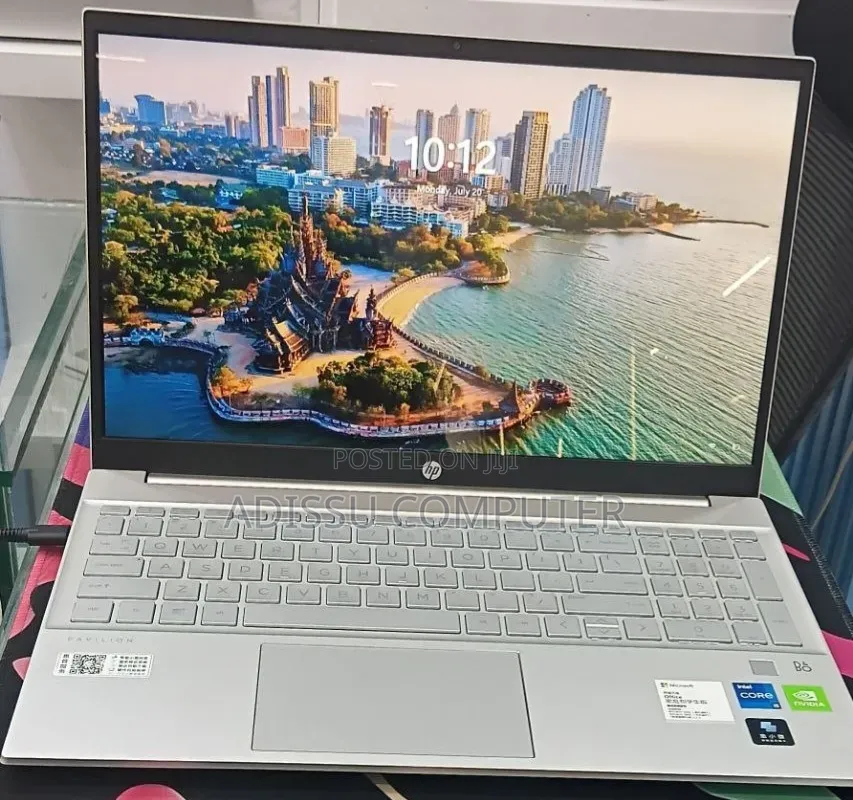 New Laptop HP Pavilion 15 16GB Intel Core i5 SSD 512GB