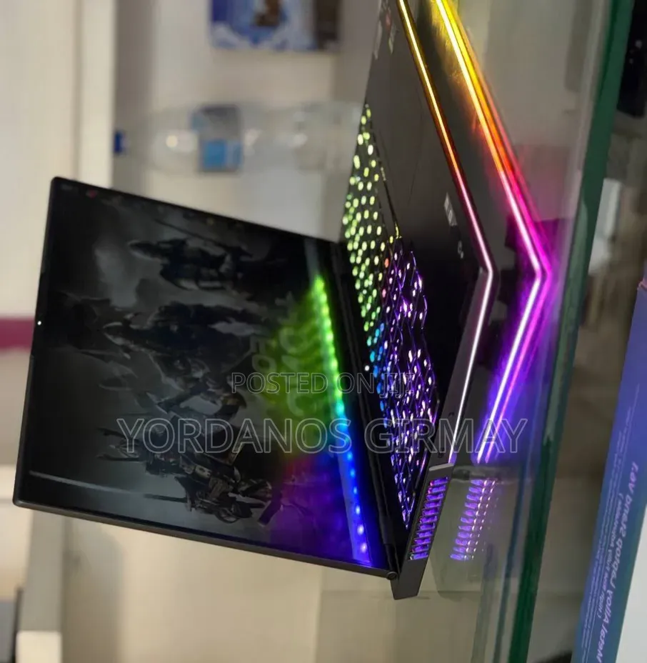 New Laptop Lenovo 16GB AMD Ryzen 9 SSD 1T