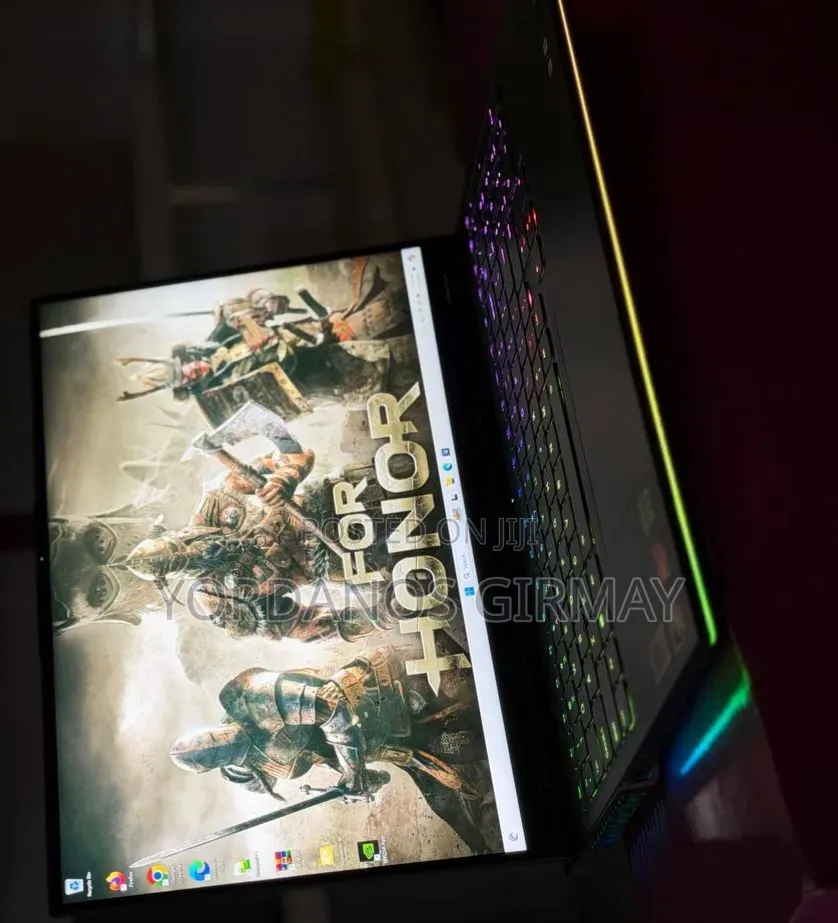 New Laptop Lenovo 16GB AMD Ryzen 9 SSD 1T