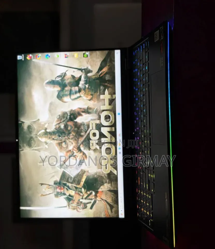 New Laptop Lenovo 16GB AMD Ryzen 9 SSD 1T