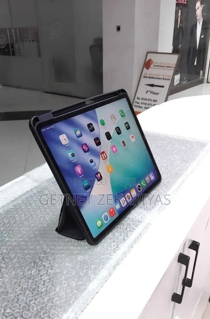 New Apple iPad Pro 12.9 (2020) 1 TB