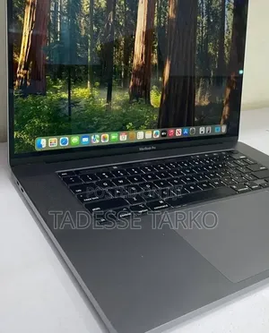 New Laptop Apple MacBook Pro 2019 16GB Intel Core i9 SSD 1T