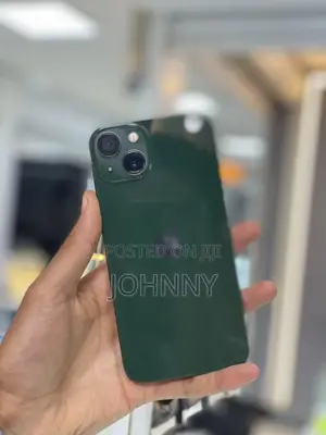 Apple iPhone 13 128 GB Green