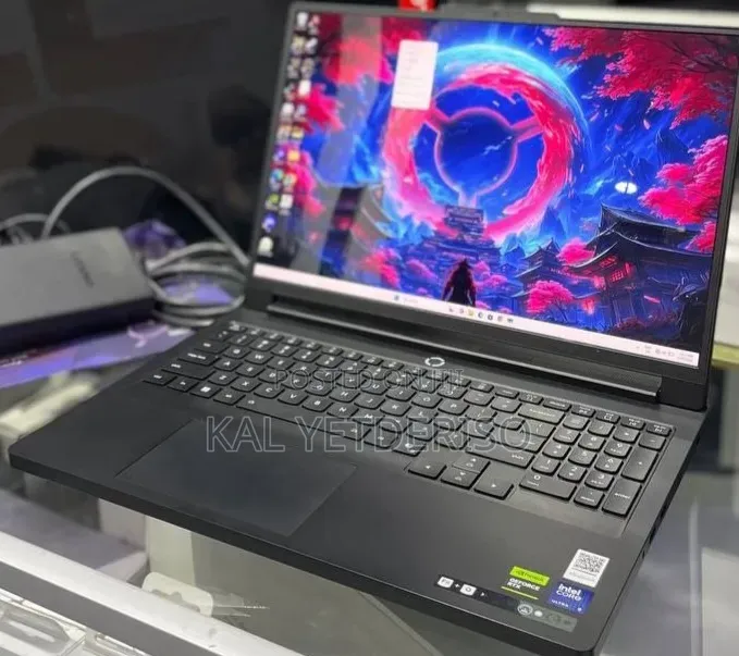 New Laptop Lenovo 32GB Intel Core Ultra 9 SSD 1T