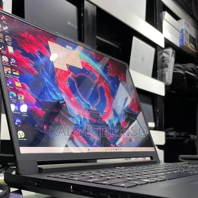 New Laptop Lenovo 32GB Intel Core Ultra 9 SSD 1T