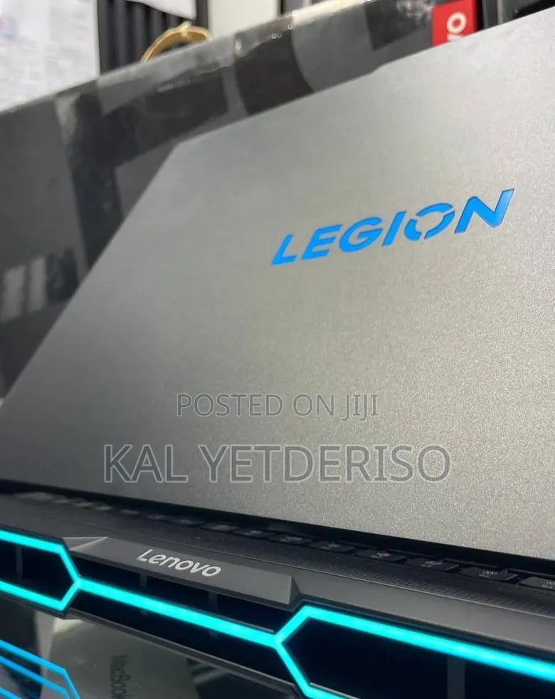New Laptop Lenovo 32GB Intel Core Ultra 9 SSD 1T