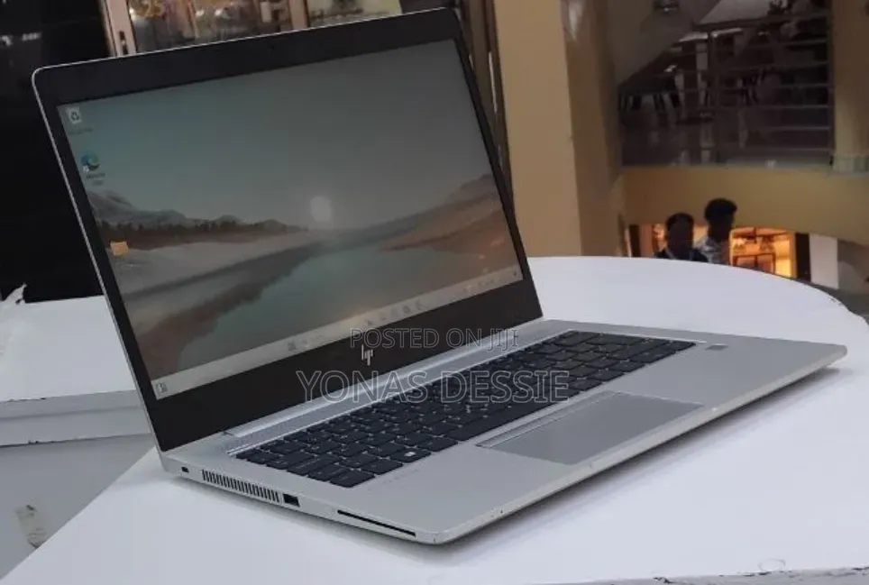 New Laptop HP EliteBook 830 G5 8GB Intel Core i5 SSD 512GB