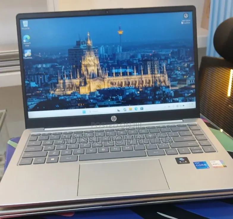 New Laptop HP Stream Notebook 16GB Intel Core i7 SSD 1T