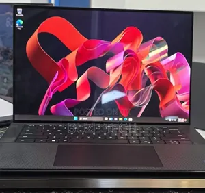 New Laptop Dell Precision 5560 16GB Intel Core i7 SSD 512GB