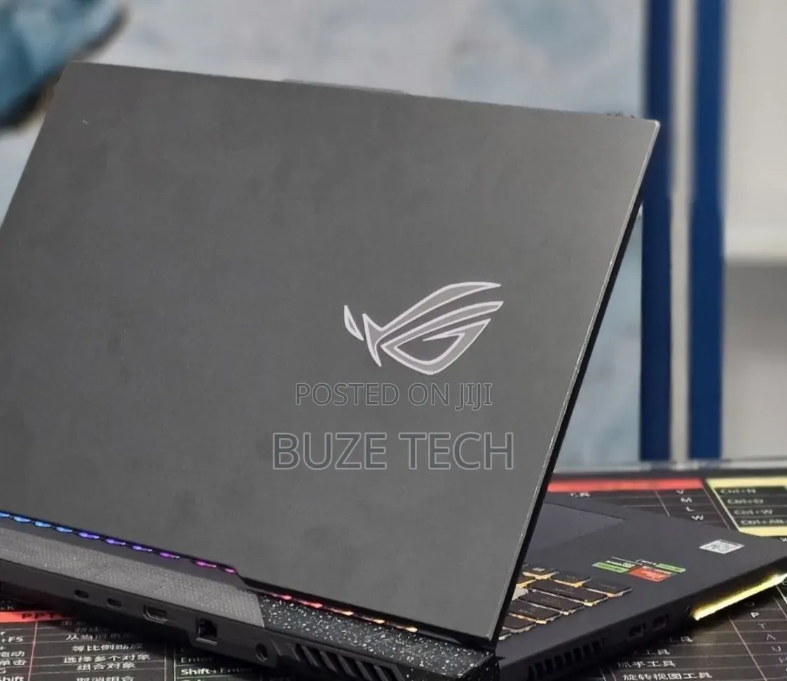 New Laptop Asus G71G 16GB AMD Ryzen 9 SSD 1T