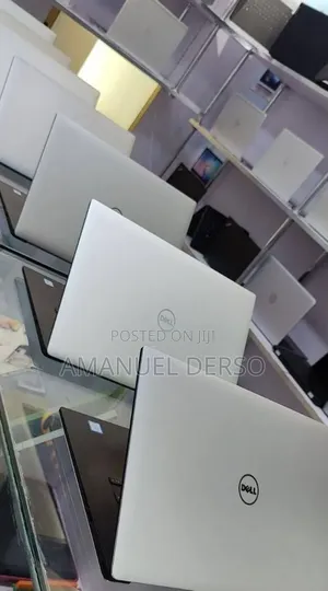 New Laptop Dell XPS 15 16GB Intel Core i7 SSD 512GB