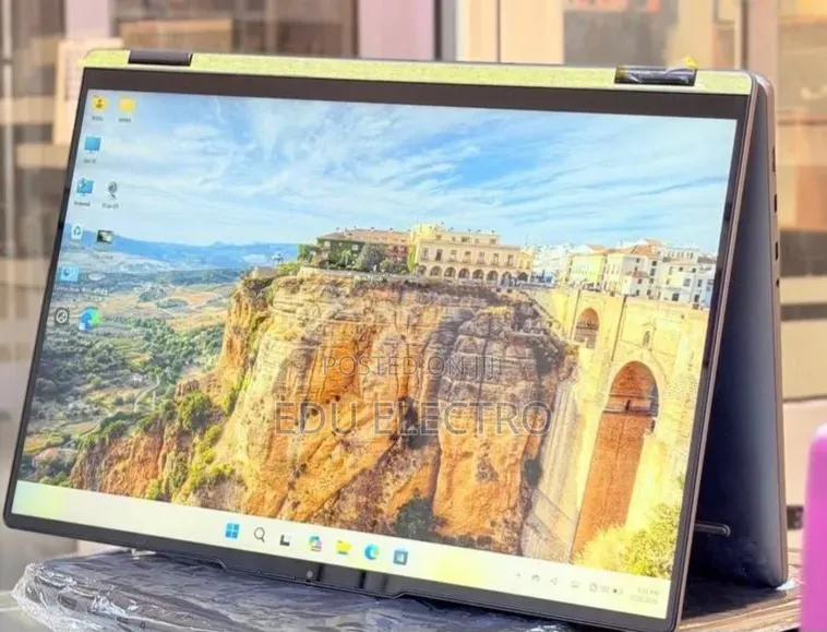 New Laptop Lenovo Yoga 7 15ITL5 16GB Intel Core Ultra 7 SSD 512GB