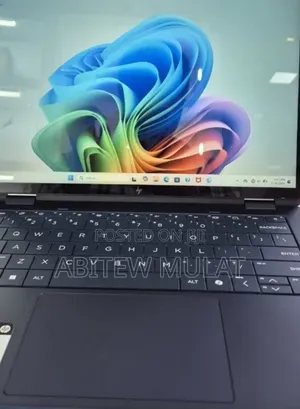 New Laptop HP OmniBook Ultra Flip 14" 16GB Intel Core Ultra 7 SSD 1T