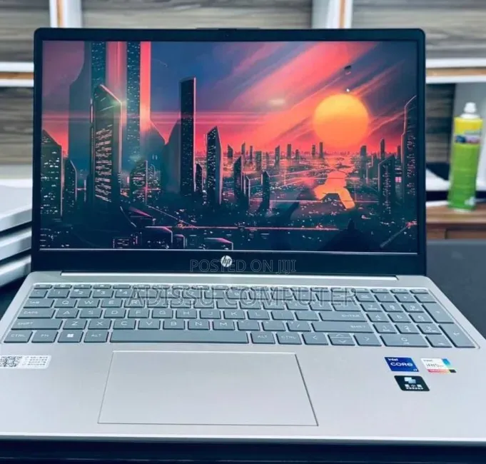 New Laptop HP Stream Notebook 16GB Intel Core i7 SSD 1T