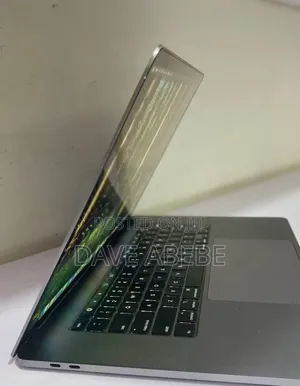 New Laptop Apple MacBook Pro 2019 16GB Intel Core i9 SSD 1T