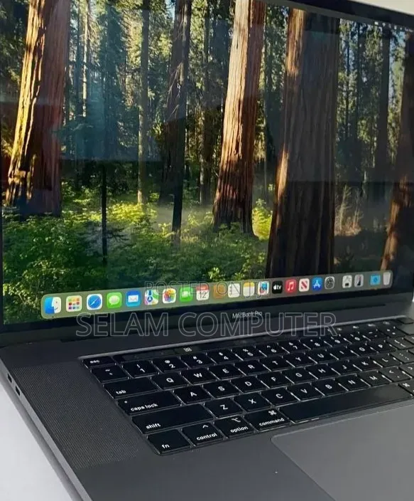New Laptop Apple MacBook Pro 2019 16GB Intel Core i9 SSD 1T