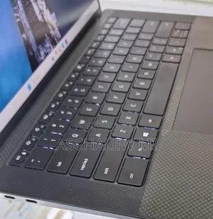 New Laptop Dell Precision 5550 16GB Intel Core i7 SSD 512GB