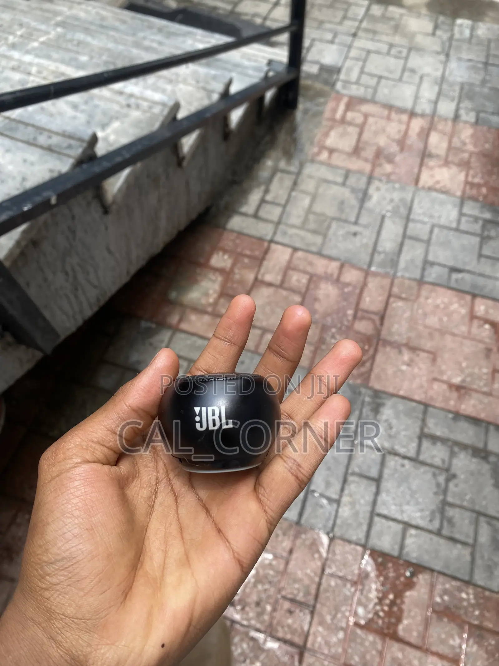 JBL Mini Speaker