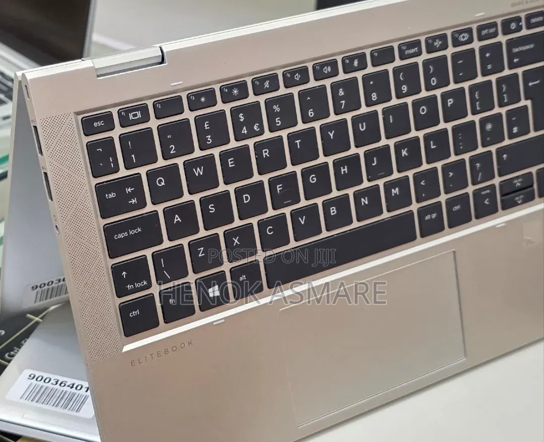 New Laptop HP EliteBook 830 G8 16GB Intel Core i5 SSD 512GB