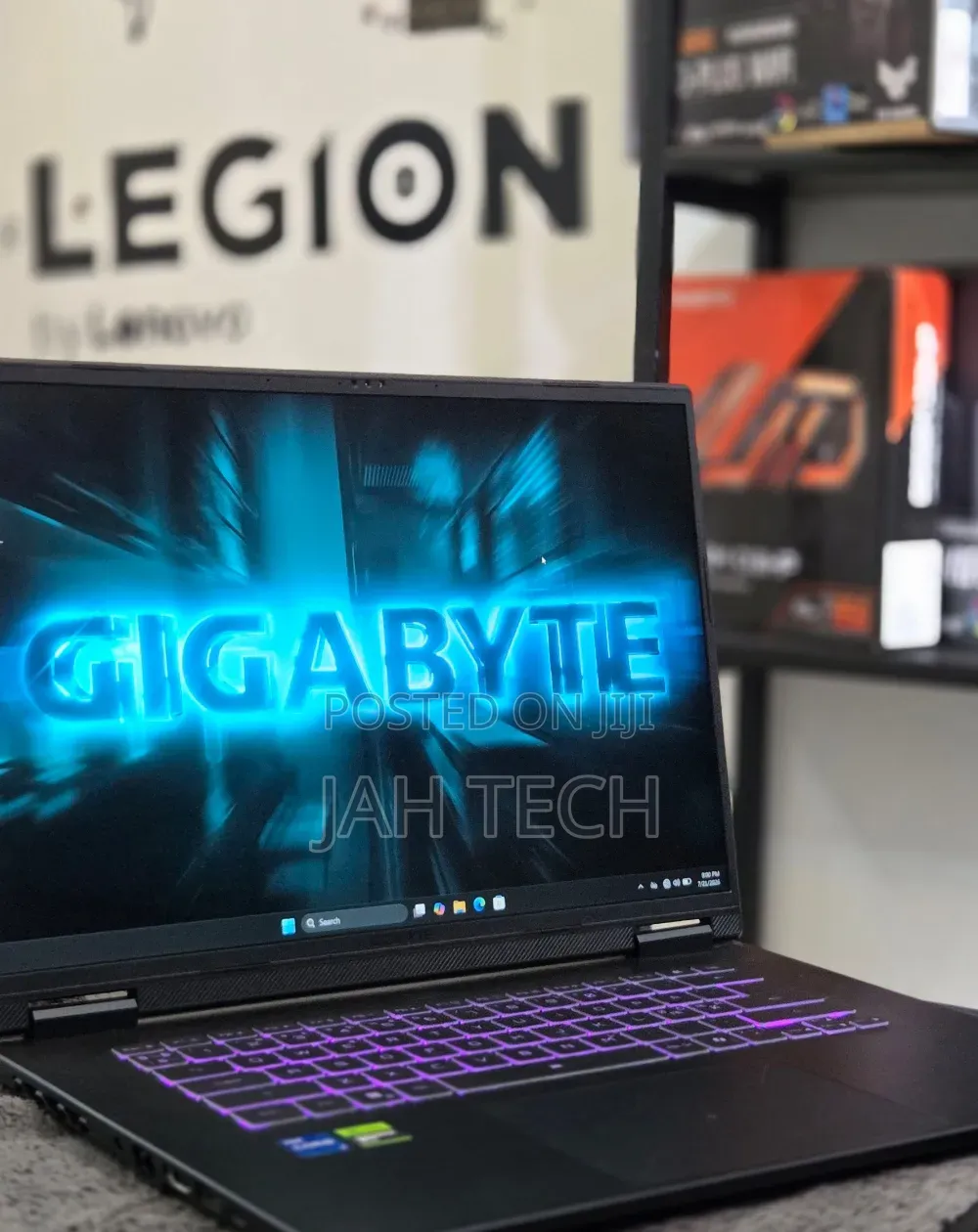 New Laptop Gigabyte GAMING A16 16GB Intel Core i7 SSD 1T