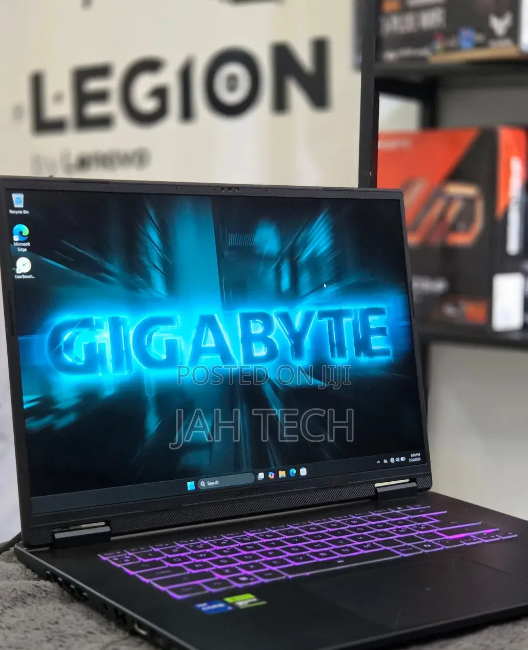New Laptop Gigabyte GAMING A16 16GB Intel Core i7 SSD 1T