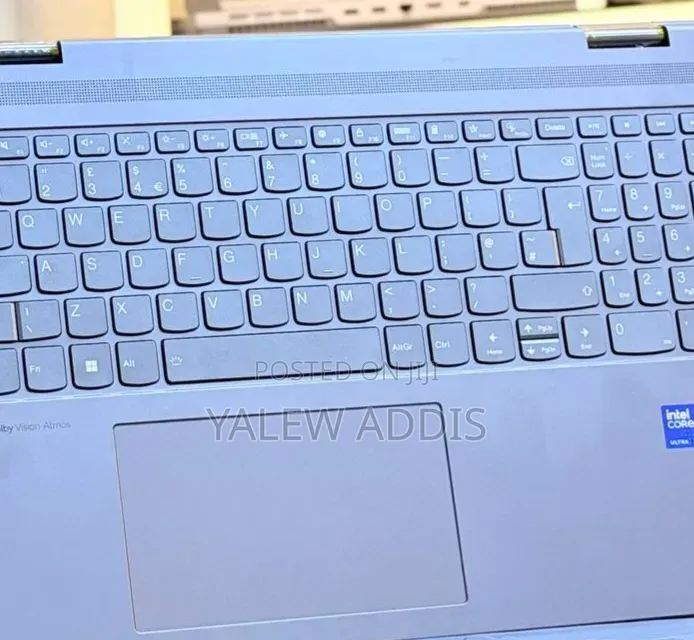 New Laptop Lenovo Yoga 7i 16GB Intel Core Ultra 7 SSD 512GB