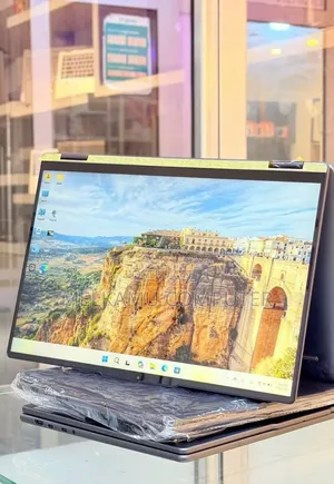 New Laptop Lenovo Yoga 7 15ITL5 16GB Intel Core Ultra 7 SSD 512GB