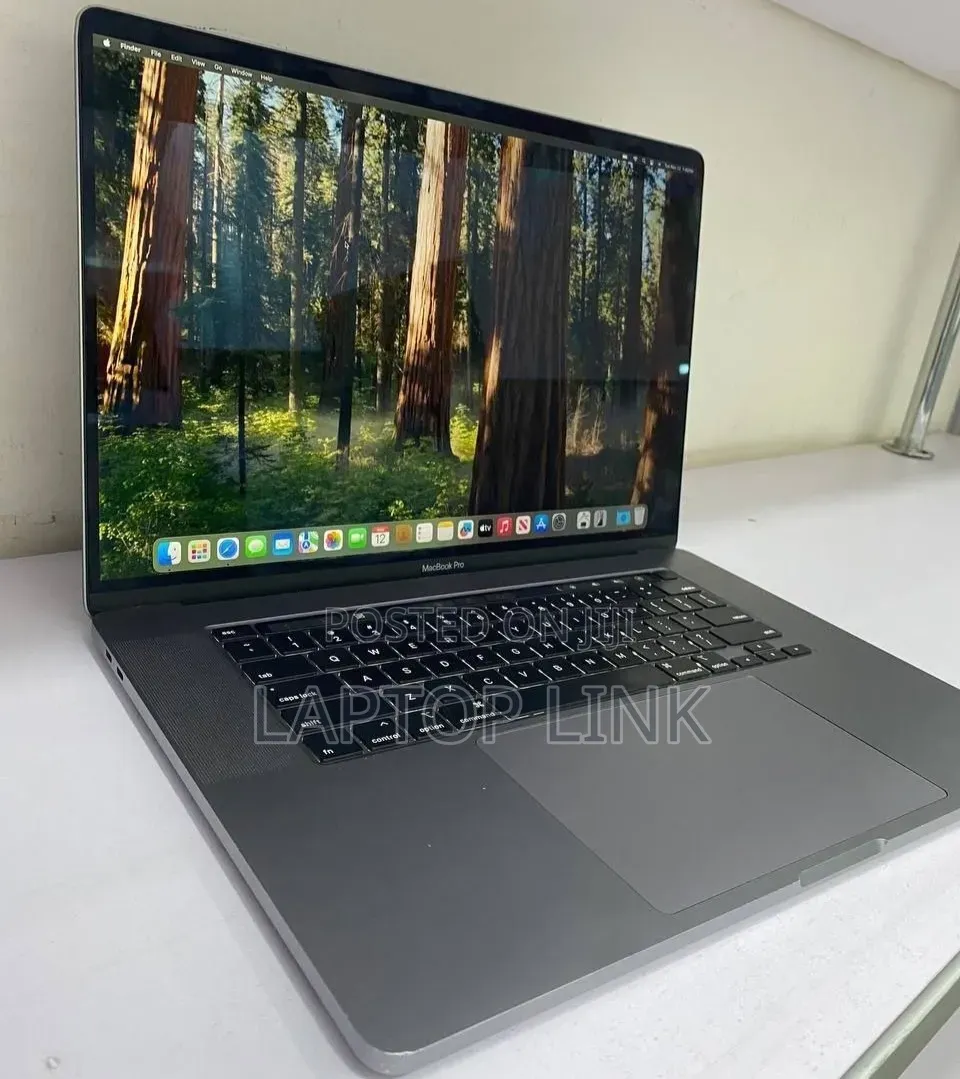 New Laptop Apple MacBook Pro 2019 32GB Intel Core i9 SSD 512GB