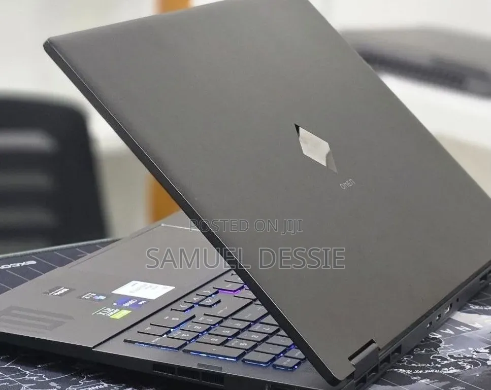 New Laptop HP Omen 16 16GB Intel Core i7 SSD 512GB