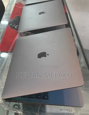 New Laptop Apple MacBook Air 2020 M1 8GB Apple M1 SSD 256GB