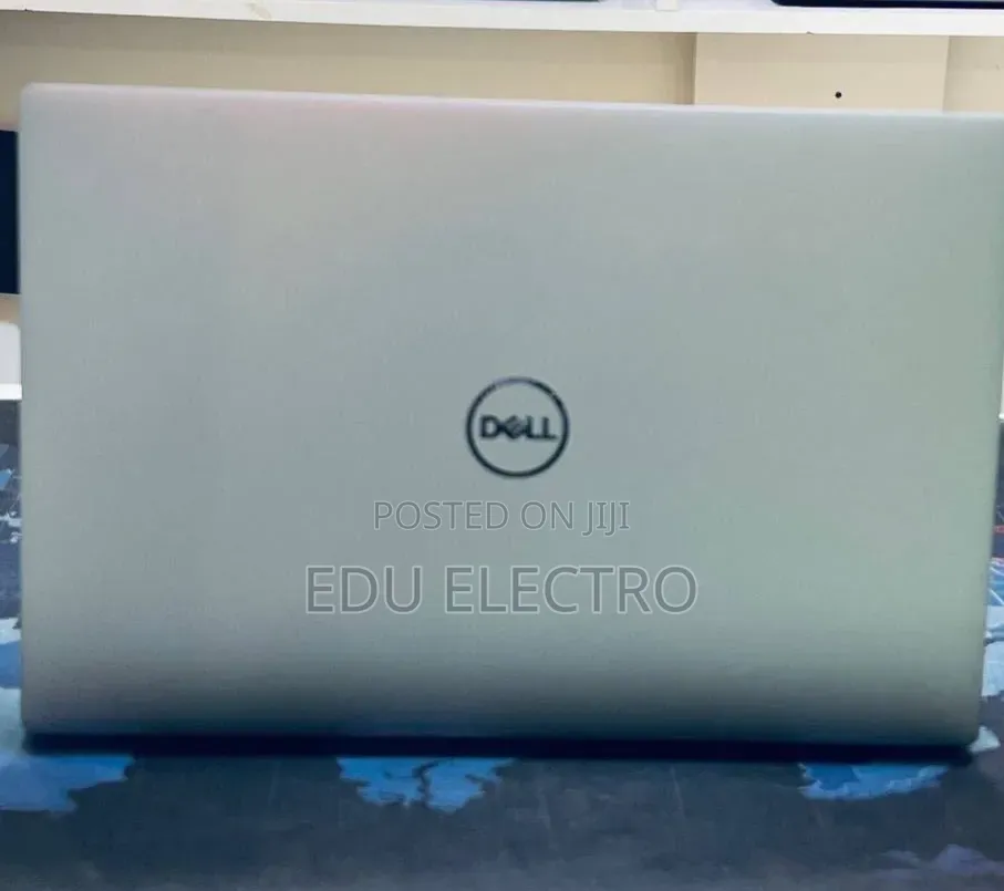 New Laptop Dell XPS 13 9315 16GB Intel Core i5 SSD 512GB