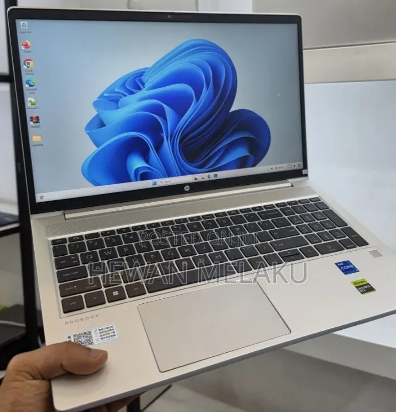 New Laptop HP 16GB Intel Core i7 SSD 1T