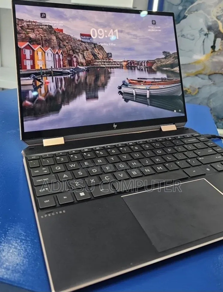 New Laptop HP x360 310 G2 16GB Intel Core i7 SSD 512GB
