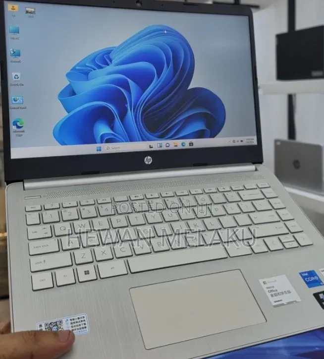 New Laptop HP Stream Notebook 16GB Intel Core i5 SSD 512GB