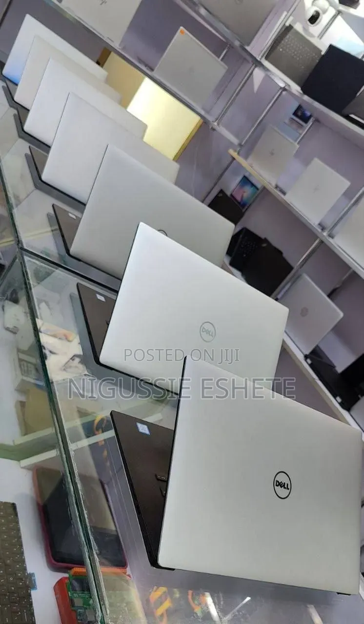 New Laptop Dell XPS 15 16GB Intel Core i7 SSD 512GB