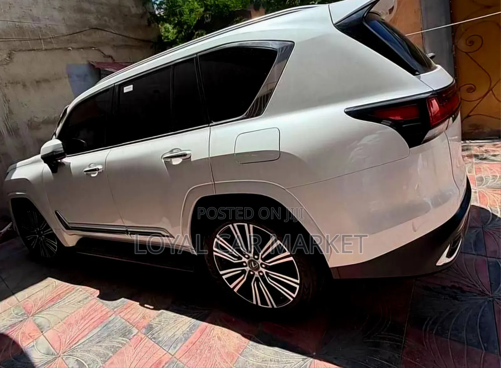 Lexus LX 600 2024 White